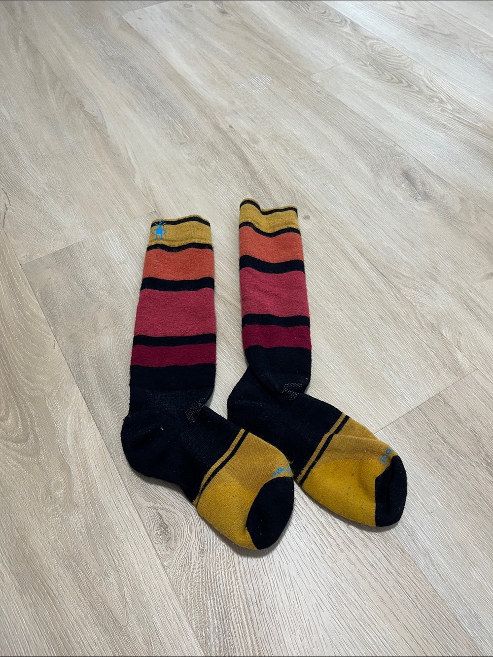 Smartwool Women’s Medium Tall Wool Socks